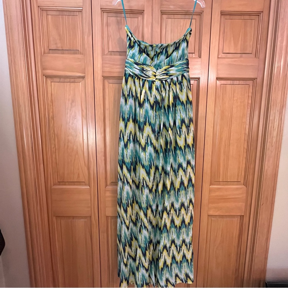 Harper Abstract Chevron Strapless Maxi Dress Size Medium NWT - Picture 3 of 10